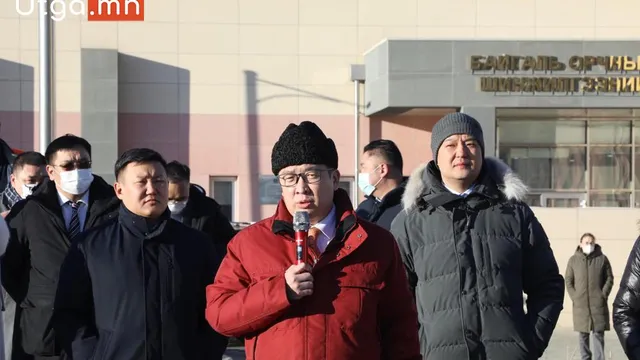 БАЙГАЛЬ ОРЧИН, АЯЛАЛ ЖУУЛЧЛАЛЫН САЙД Б.БАТ-ЭРДЭНЭ АВТО МАШИН ГАРДУУЛЛАА