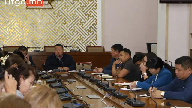 ХОТЫН ЗАХИРАГЧИЙН АЛБАНААС ӨНӨӨДӨР СУУЦ ӨМЧЛӨГЧДИЙН ХОЛБООДЫН УДИРДЛАГАТАЙ УУЛЗАЛТ ХИЙЛЭЭ