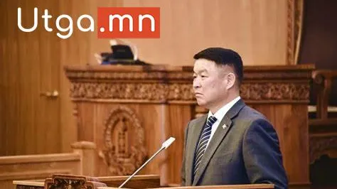 ЕРӨНХИЙ САЙД Г.ЗАНДАНШАТАР ДАМБЫН БАТЛУТЫГ ЗАСГИЙН ГАЗРЫН ГИШҮҮН, БАТЛАН ХАМГААЛАХЫН САЙДАД ТОМИЛОХООР ТАНИЛЦУУЛЛАА