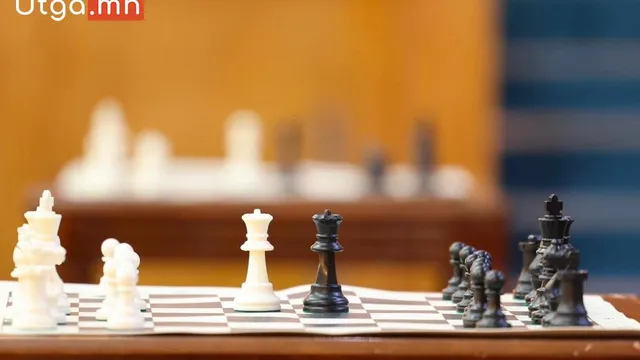 МОНГОЛ СУРАГЧДАД ЗӨӨЛӨН УР ЧАДВАР ОЛГОХ “ИХ НҮҮДЭЛ” ЭХЭЛЖ БАЙНА